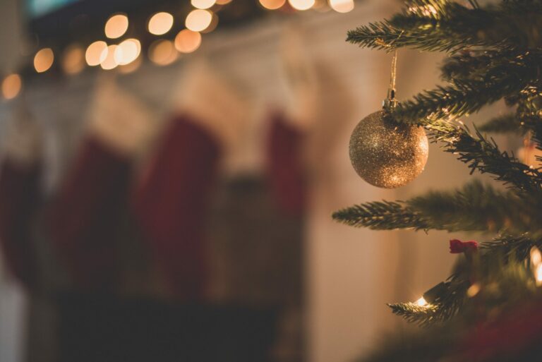 Our guide to getting your home ready to sell before Christmas
